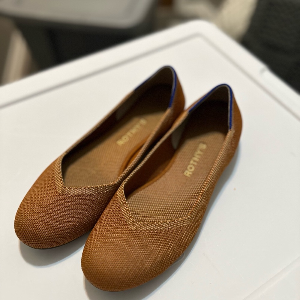 Fawn Rothy’s round toe flats